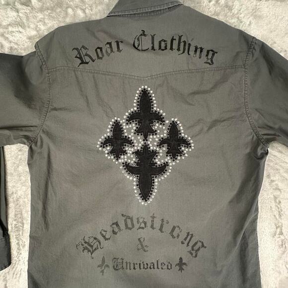 Vintage Y2K Roar Men’s Grey Embellished Western Cross Design Button-Up Shirt L - Picture 7 of 8